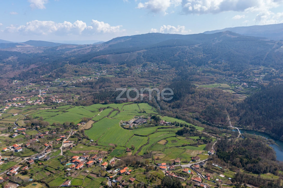 Quinta T5 para Venda em Covas Foto 55