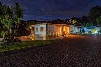 Moradia T4 para Venda em Távora (Santa Maria e São Vicente)