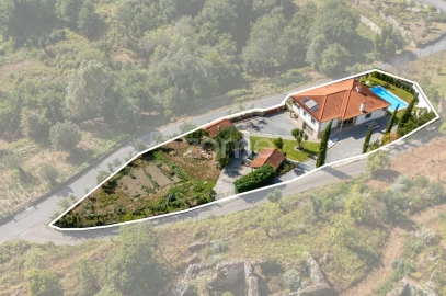 Moradia T4 para Venda em Távora (Santa Maria e São Vicente)