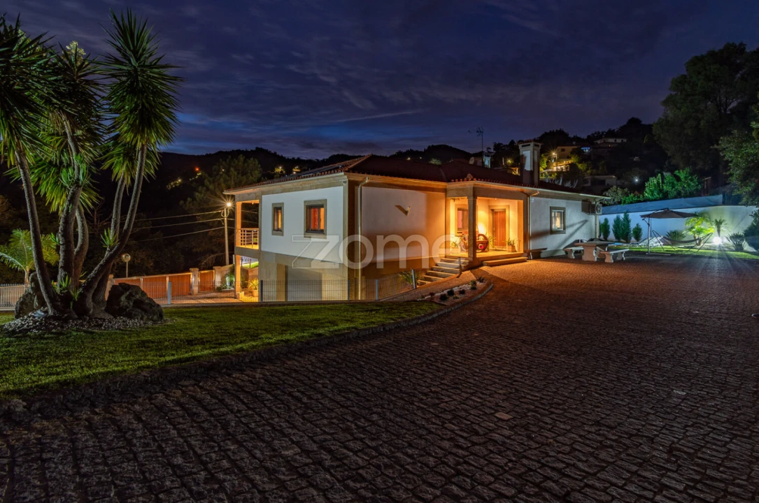 Moradia T4 para Venda em Távora (Santa Maria e São Vicente) Foto 12