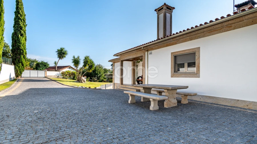 Moradia T4 para Venda em Távora (Santa Maria e São Vicente)