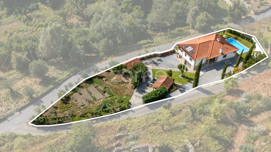 Moradia T4 para Venda em Távora (Santa Maria e São Vicente)