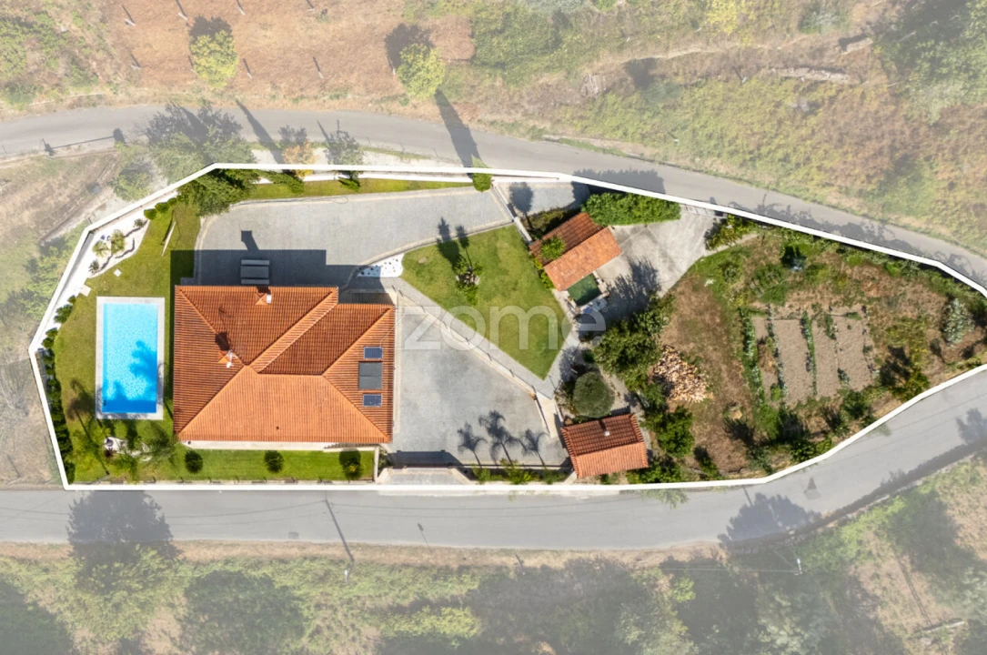 Moradia T4 para Venda em Távora (Santa Maria e São Vicente) Foto 8