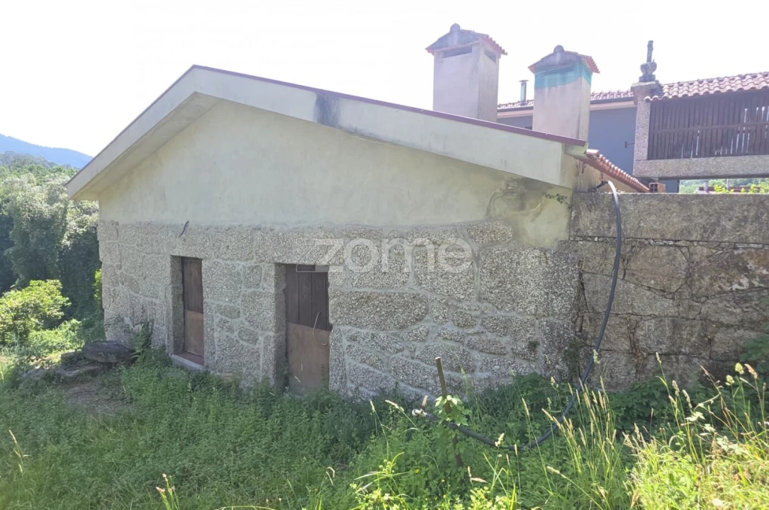 Moradia T2 para Venda em Gondoriz Foto 13