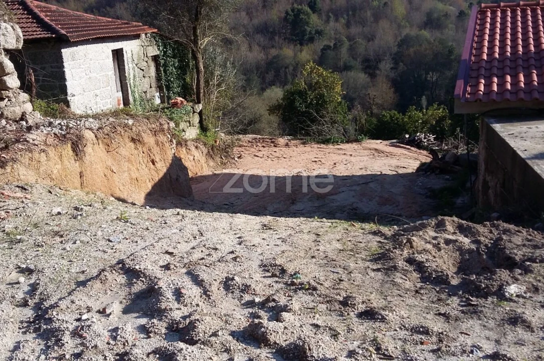 Moradia T2 para Venda em Gondoriz Foto 6