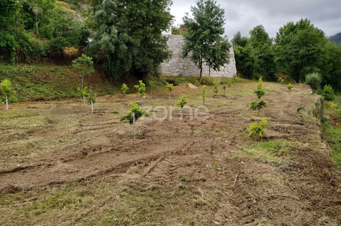 Moradia T2 para Venda em Gondoriz Foto 5