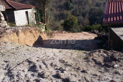 Moradia T2 para Venda em Gondoriz