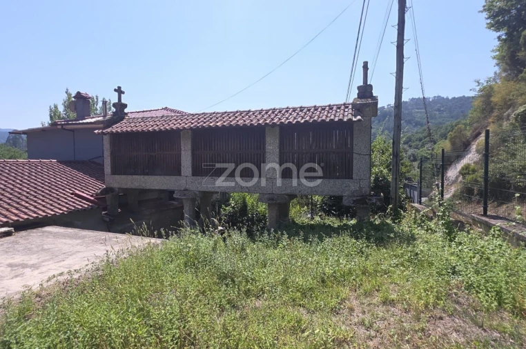 Moradia T2 para Venda em Gondoriz Foto 17