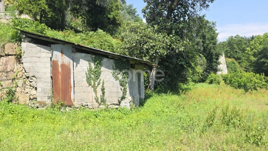 Moradia T2 para Venda em Gondoriz