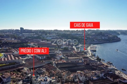 Prédio para Venda em Santa Marinha e São Pedro da Afurada