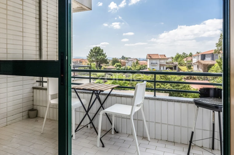 Apartamento T1 para Venda em Fânzeres e São Pedro da Cova Foto 4
