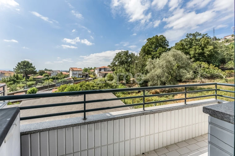 Apartamento T1 para Venda em Fânzeres e São Pedro da Cova Foto 10