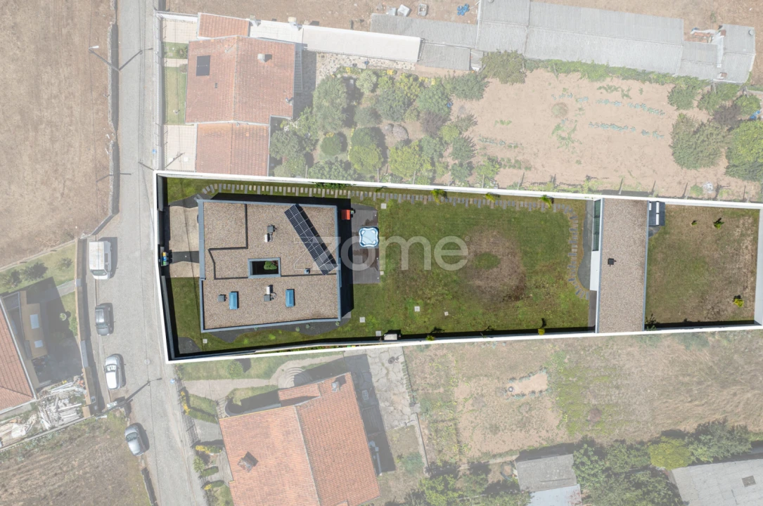 Moradia T3 para Venda em Pedroso e Seixezelo Foto 41