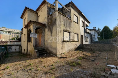 Moradia T4 para Venda em Vila Nova de Famalicão e Calendário