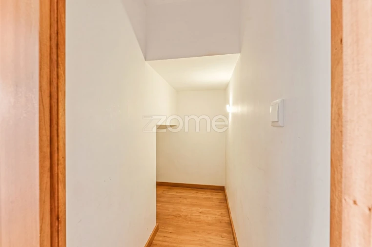 Moradia T3 para Venda em O. Azeméis, Riba-Ul, Ul, Macinhata Seixa, Madail Foto 11