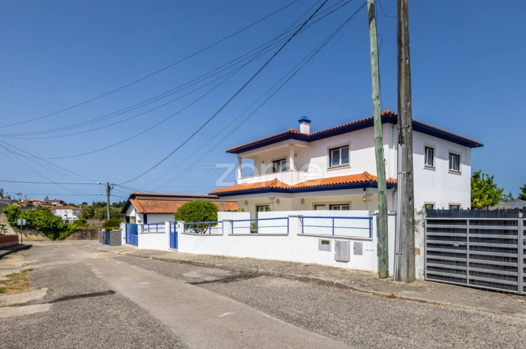 Moradia T4 para Venda em Souto da Carpalhosa e Ortigosa Foto 42