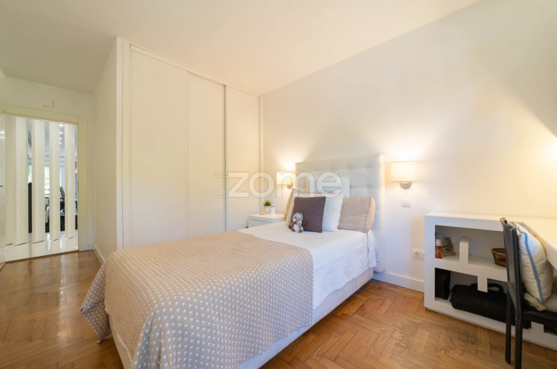Apartamento T3 para Venda em Oeiras e São Julião da Barra, Paço de Arcos e Caxias Foto 25