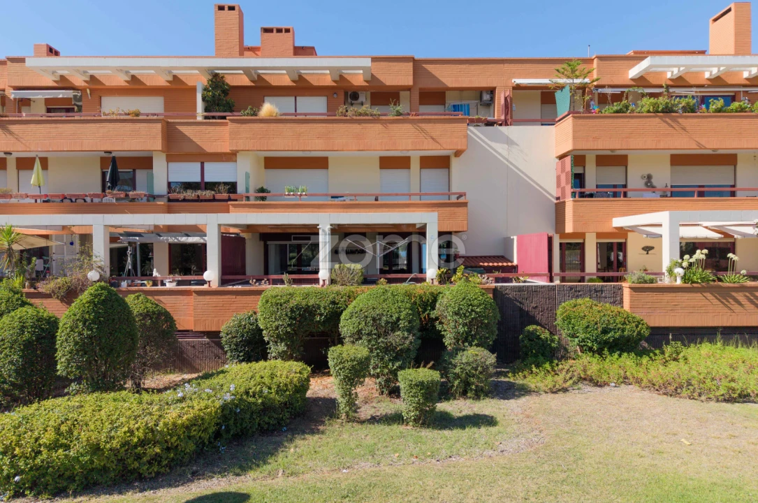 Apartamento T3 para Venda em Oeiras e São Julião da Barra, Paço de Arcos e Caxias Foto 1