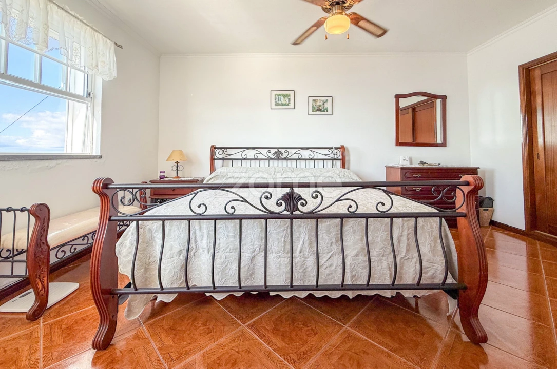 Moradia T3 para Venda em Ribeiras Foto 21