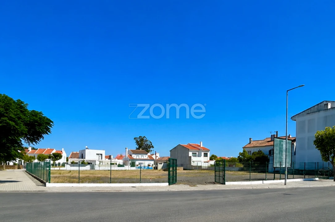 Terreno para Venda em Grândola e Santa Margarida da Serra Foto 2