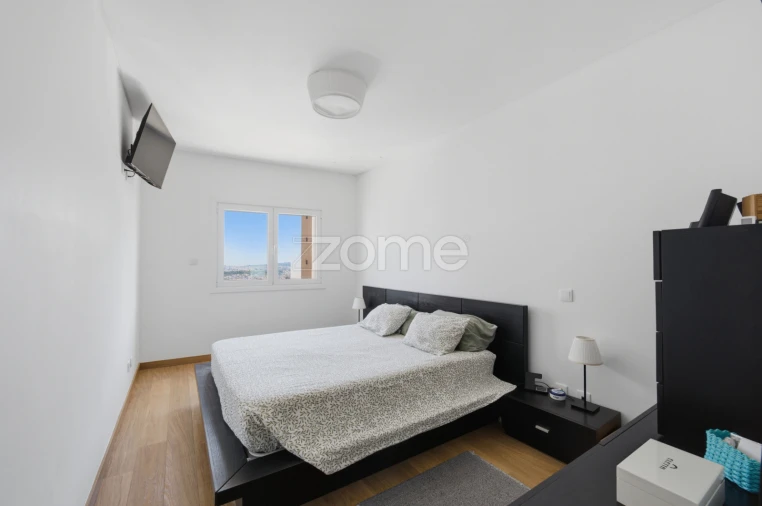 Apartamento T2 para Venda em Ramada e Caneças Foto 22