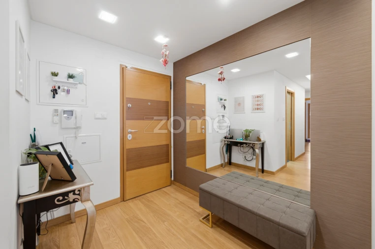 Apartamento T2 para Venda em Ramada e Caneças Foto 6