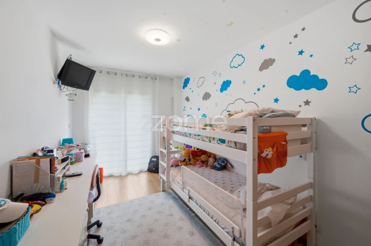 Apartamento T2 para Venda em Ramada e Caneças Foto 18