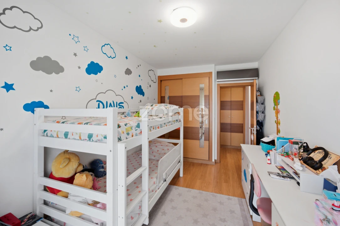 Apartamento T2 para Venda em Ramada e Caneças Foto 19