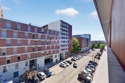 Apartamento T2 para Arrendamento em Lumiar