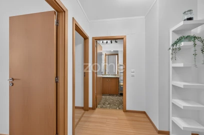 Apartamento T2 para Arrendamento em Lumiar