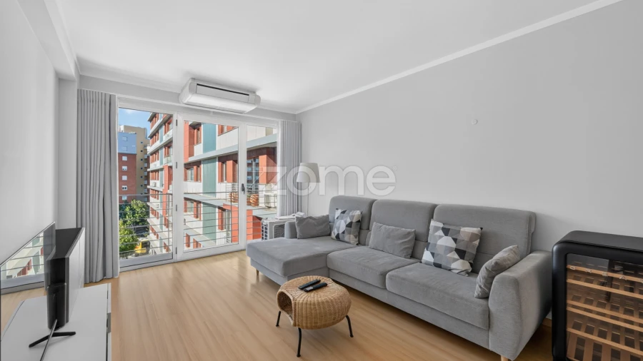 Apartamento T2 para Arrendamento em Lumiar
