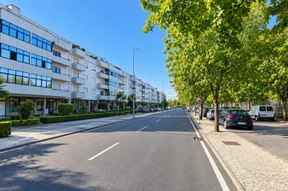 Apartamento T3 para Venda em Vila Cova da Lixa e Borba de Godim