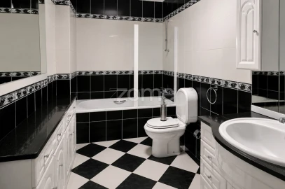 Apartamento T3 para Venda em Vila Cova da Lixa e Borba de Godim