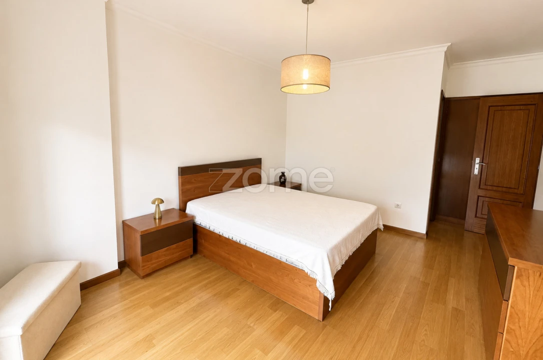 Apartamento T3 para Venda em Vila Cova da Lixa e Borba de Godim Foto 12