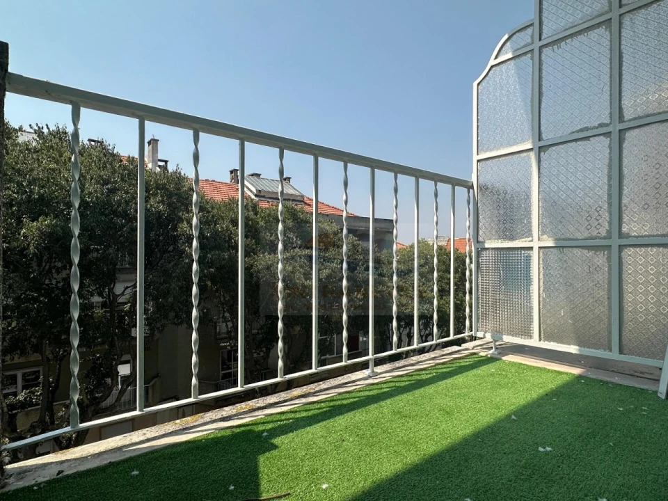Apartamento T2 para Venda em Águas Livres Foto 12