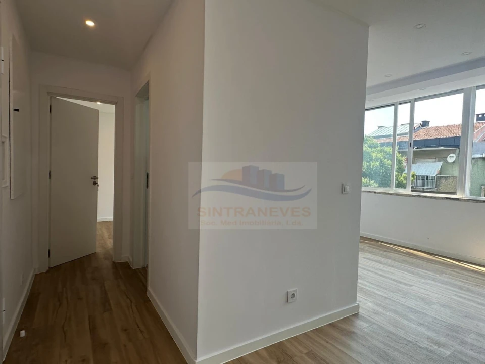 Apartamento T2 para Venda em Águas Livres Foto 15