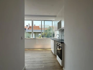 Apartamento T2 para Venda em Águas Livres