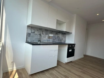 Apartamento T2 para Venda em Águas Livres