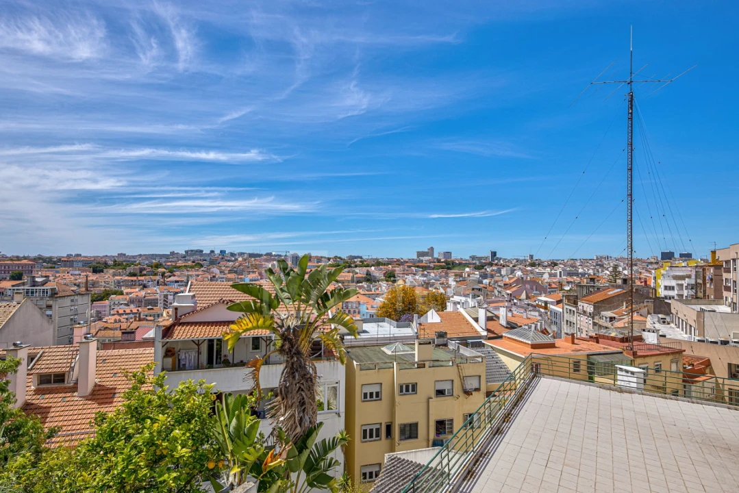 Apartamento T2 para Arrendamento em São Vicente Foto 14