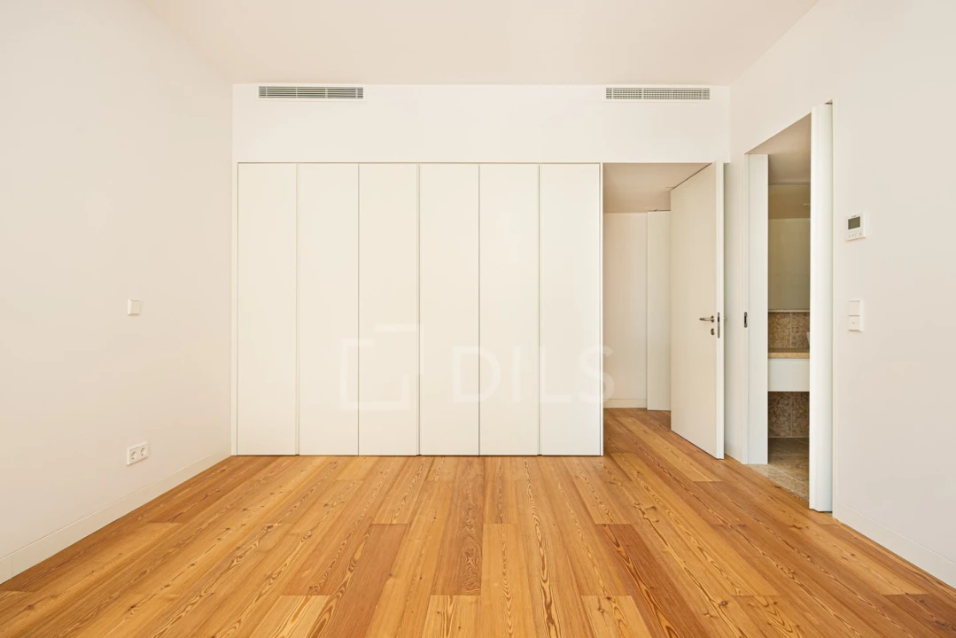 Apartamento T2 para Arrendamento em São Vicente Foto 7