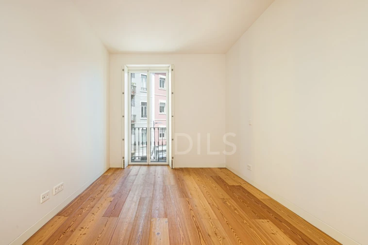 Apartamento T2 para Arrendamento em São Vicente Foto 9
