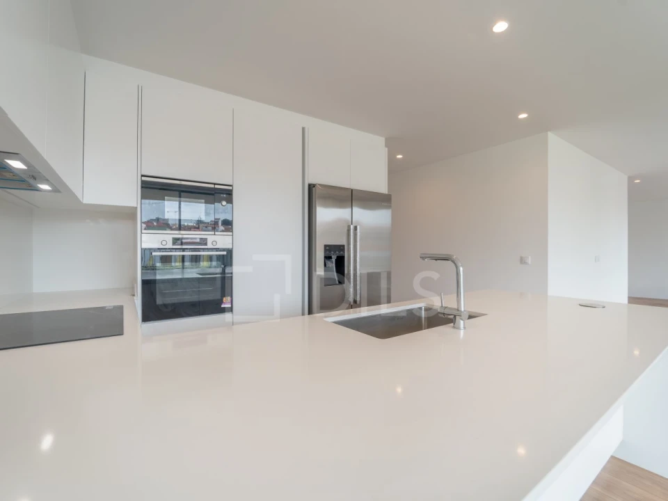 Apartamento T2 para Venda em Bonfim Foto 17