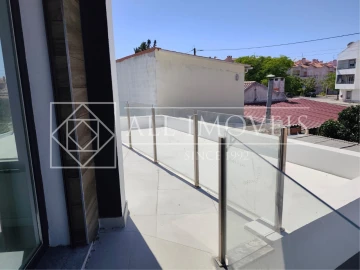 Moradia T5 para Venda em Azeitão (São Lourenço e São Simão)