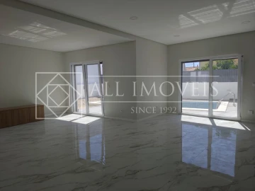 Moradia T5 para Venda em Azeitão (São Lourenço e São Simão)
