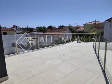 Moradia T5 para Venda em Azeitão (São Lourenço e São Simão)