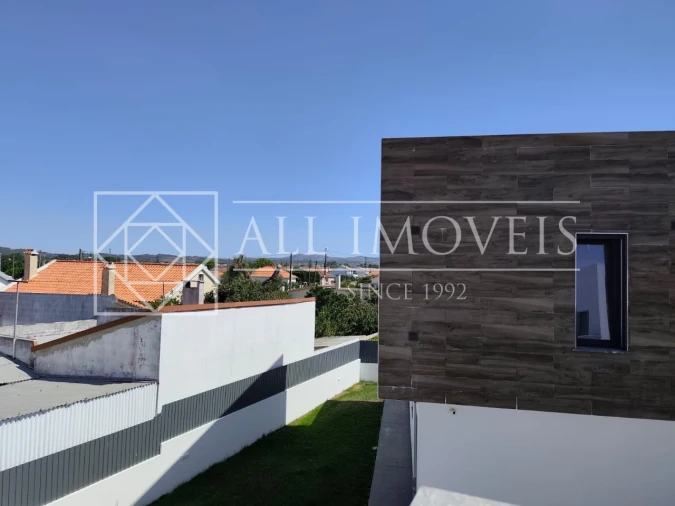Moradia T5 para Venda em Azeitão (São Lourenço e São Simão) Foto 18