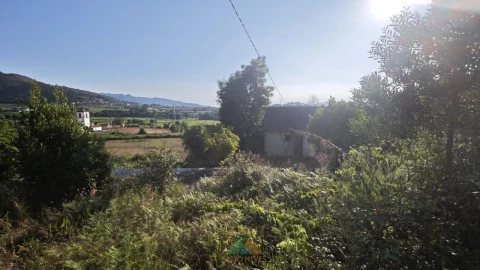 Quinta T3 para Venda em Feitosa