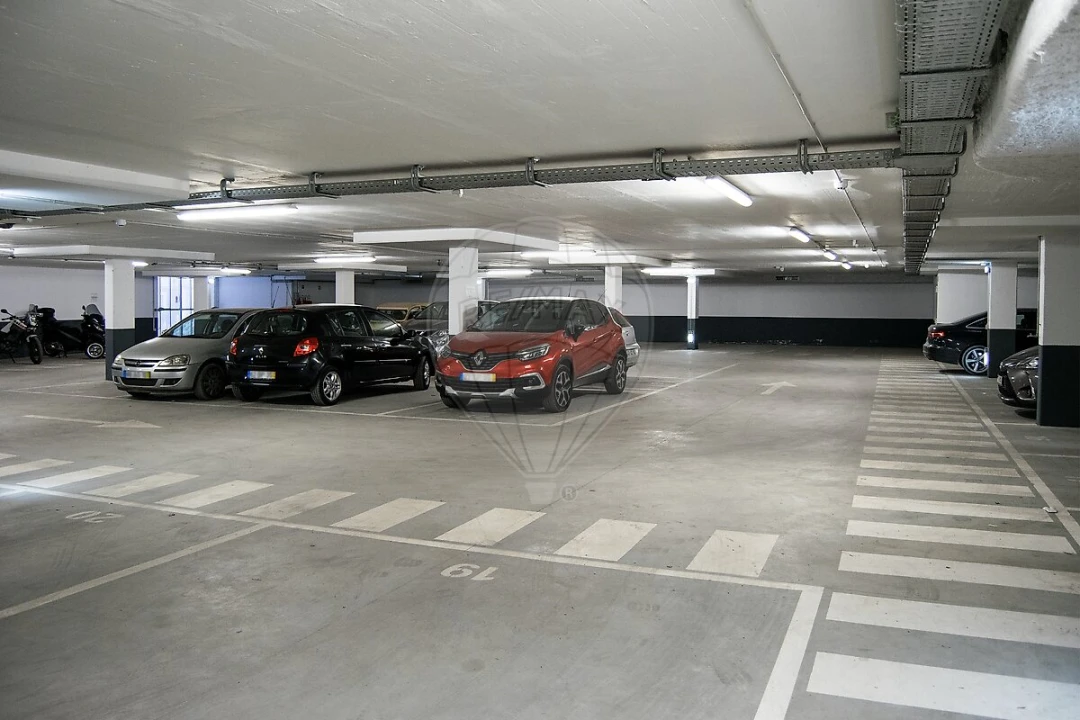 Apartamento T2 para Venda em São Vicente Foto 18
