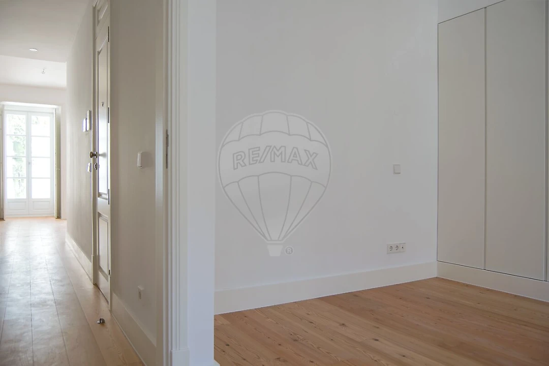 Apartamento T2 para Venda em São Vicente Foto 9