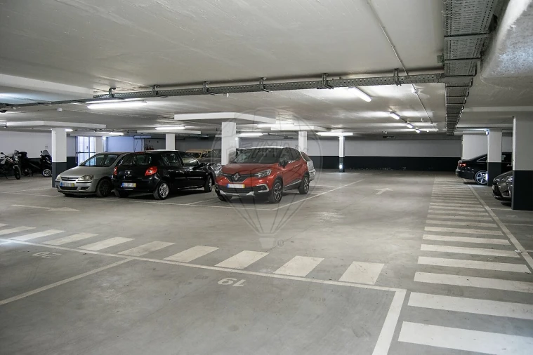 Apartamento T2 para Venda em São Vicente Foto 18